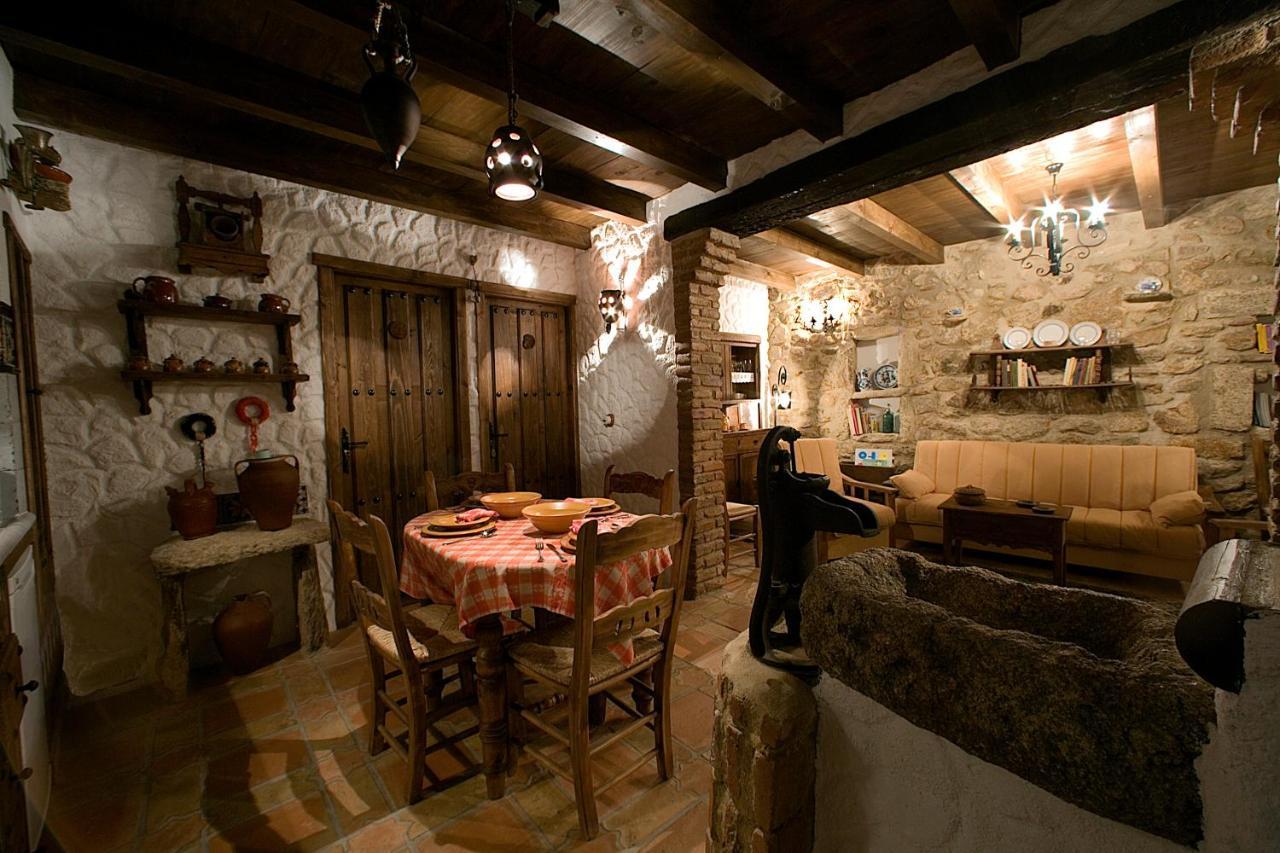 Casa Rural Margarita II Монтанчес Экстерьер фото
